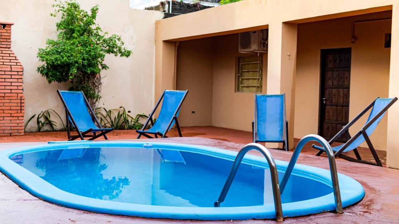 Residencial Los Pinos Puerto Iguazú Exteriör bild